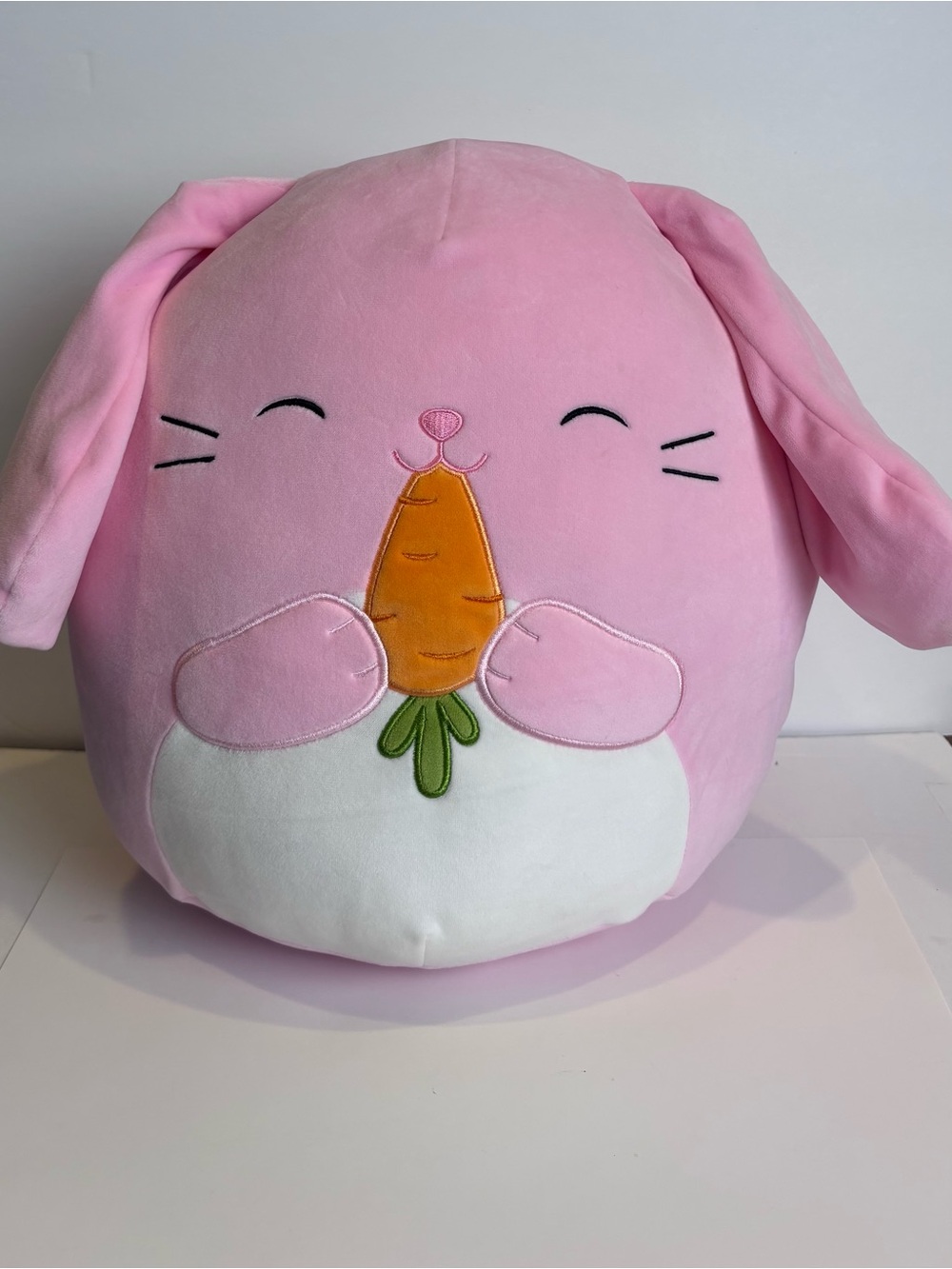 NWOT Squishmallows 12” Bop the Pink Bunny Eating Carrot (Easter Squad)